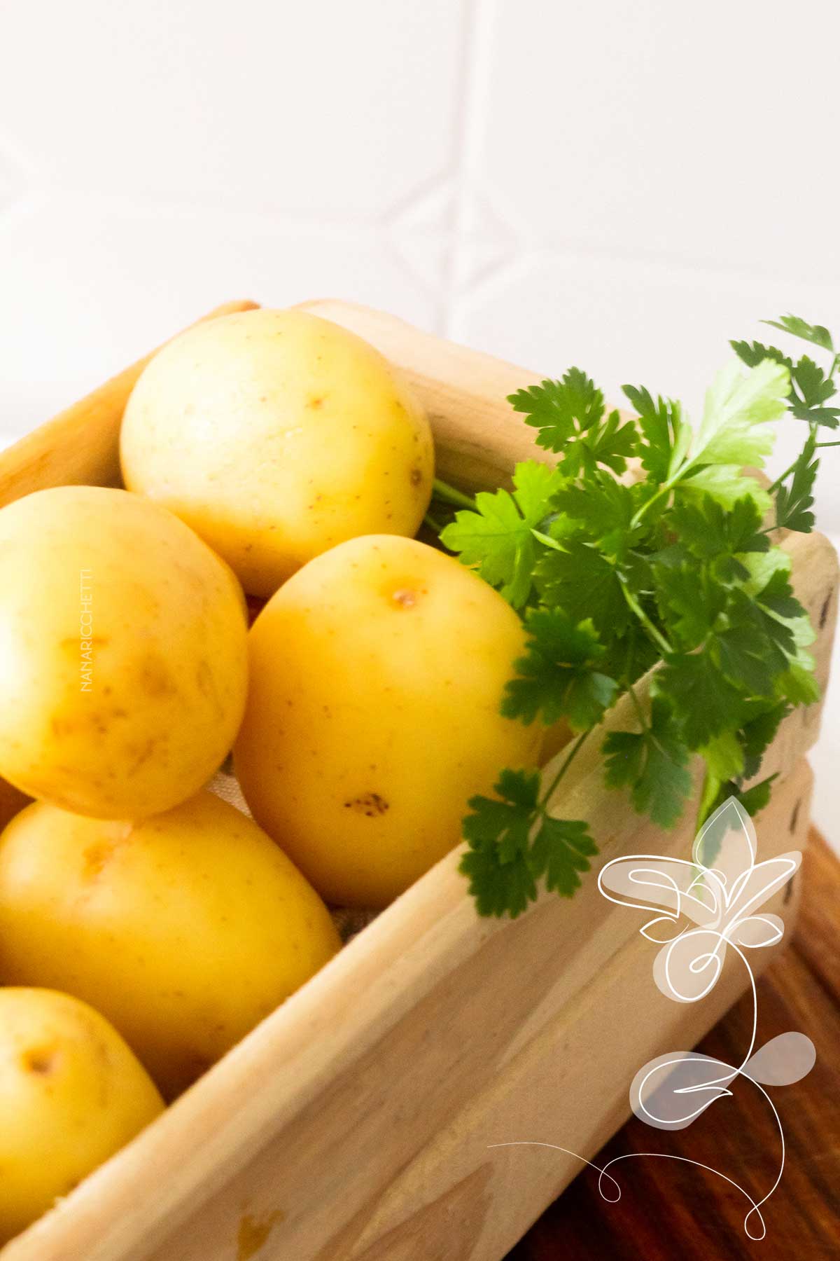 Receita de Batata Salteada na Manteiga - a famosa Batata Sauté, combina perfeitamente com almoço de Domingo.