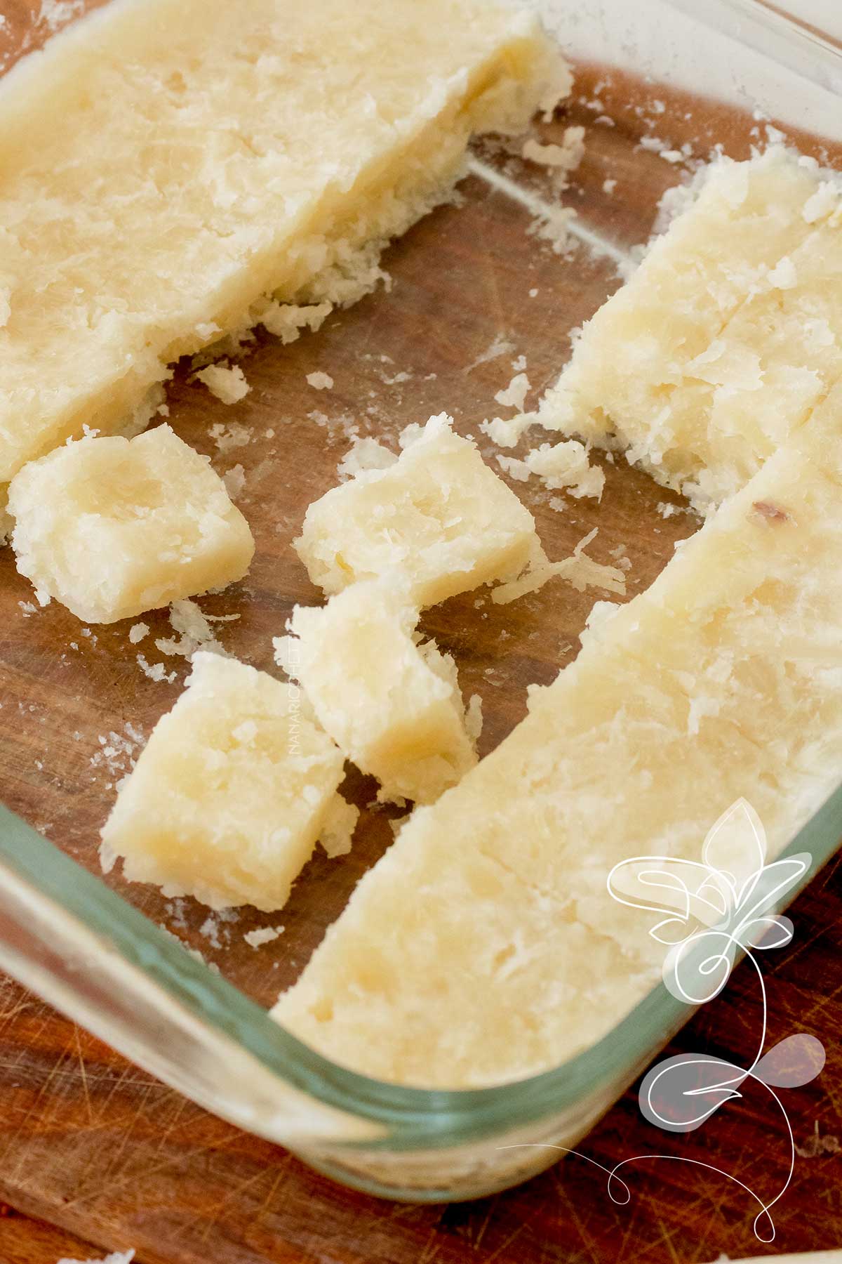 Receita de Mandioca Frita Cremosa - para petiscar no seu dei de folga, com aquela bebida geladinha.