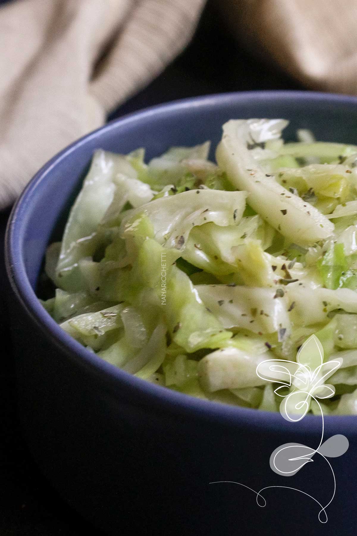 Receita de Refogado de Repolho - para servir no almoço ou jantar da semana da sua família.