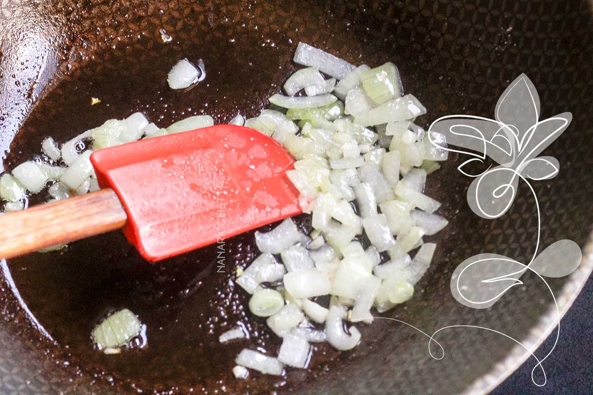 Receita de Refogado de Repolho - para servir no almoço ou jantar da semana da sua família.