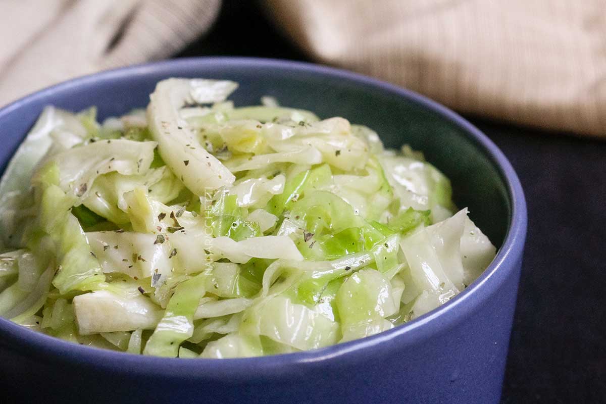 Receita de Refogado de Repolho - para servir no almoço ou jantar da semana da sua família.