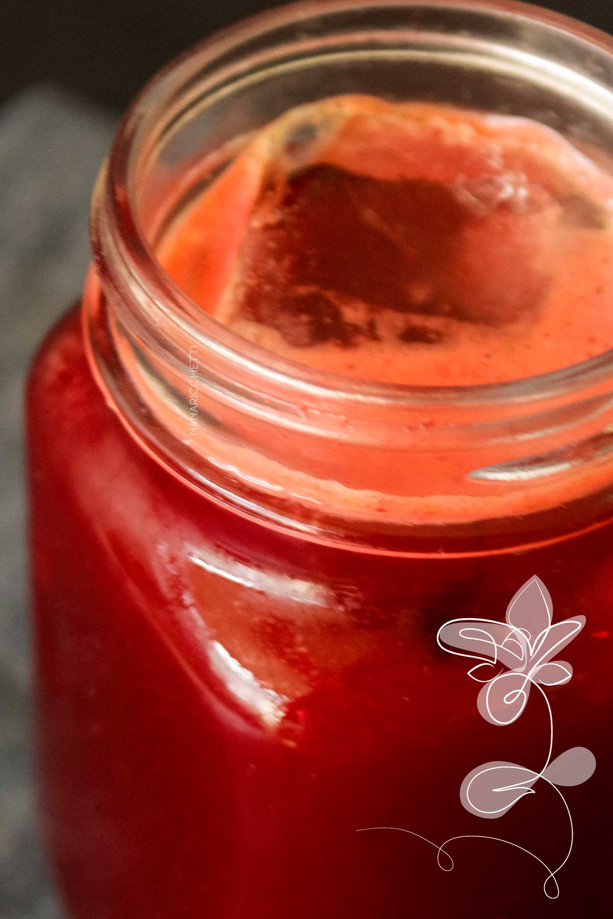 Receita de Suco de Beterraba com Laranja - comece o seu dia com essa bebida natural e cheia de nutrientes.