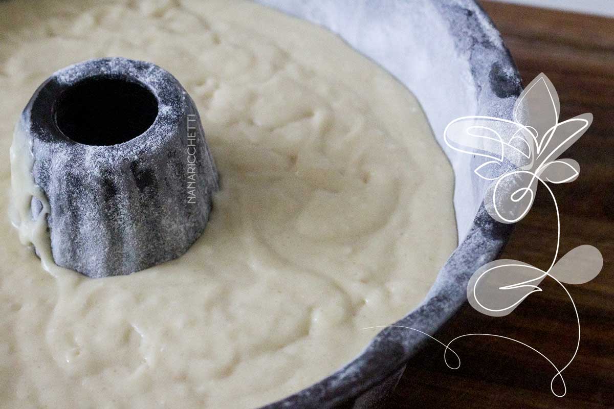 Receita de Bolo de Coco Ralado Simples - faça um café da tarde delicioso para os seus convidados.