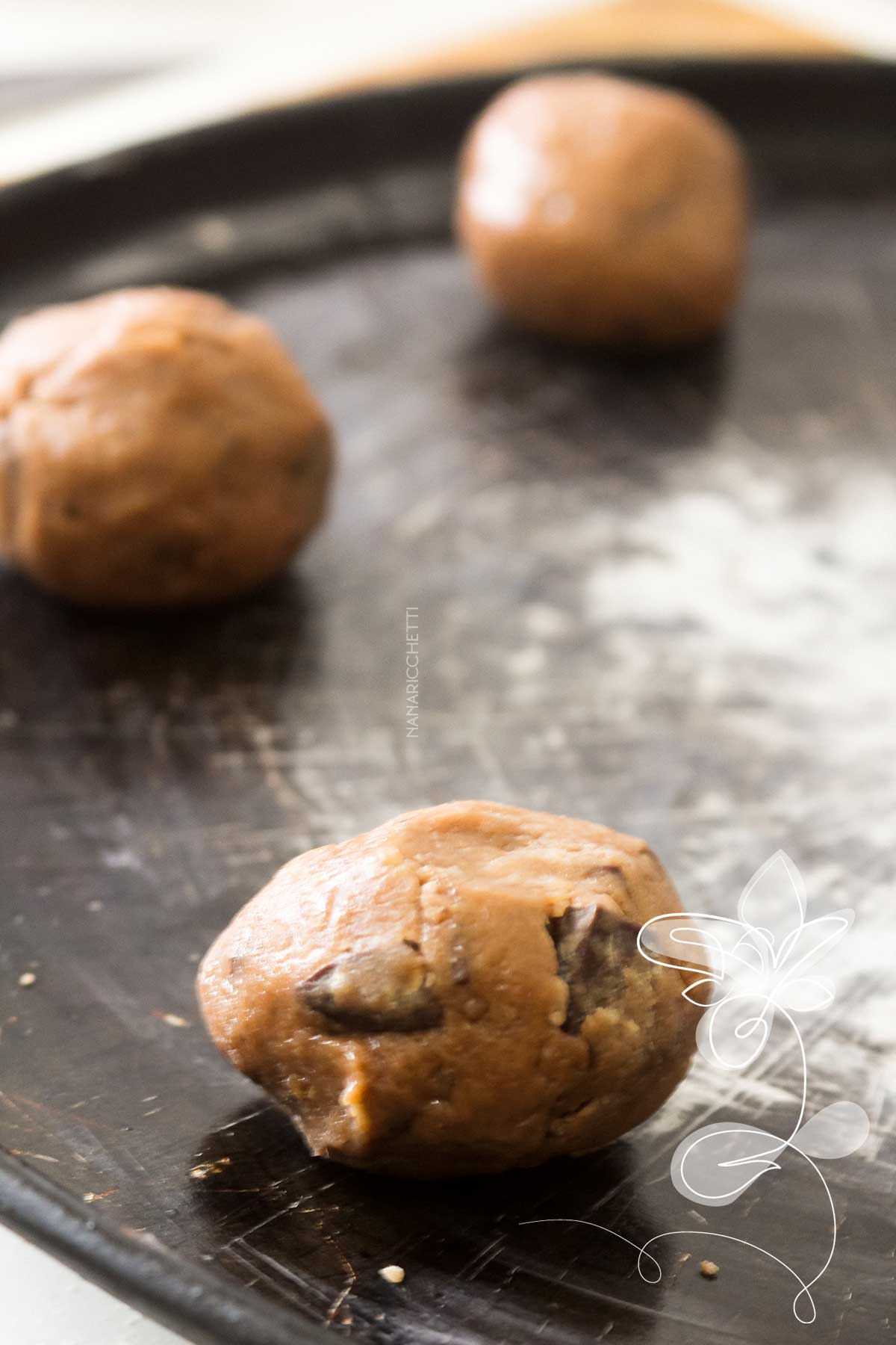 Receita de Cookies de Chocolate Americano - faça biscoito com gotas de chocolate para o lanche da tarde da criançada.