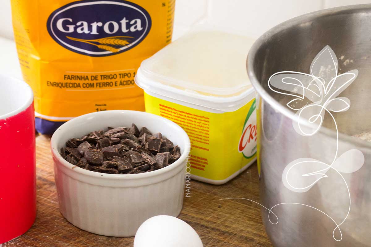 Receita de Cookies de Chocolate Americano - faça biscoito com gotas de chocolate para o lanche da tarde da criançada.