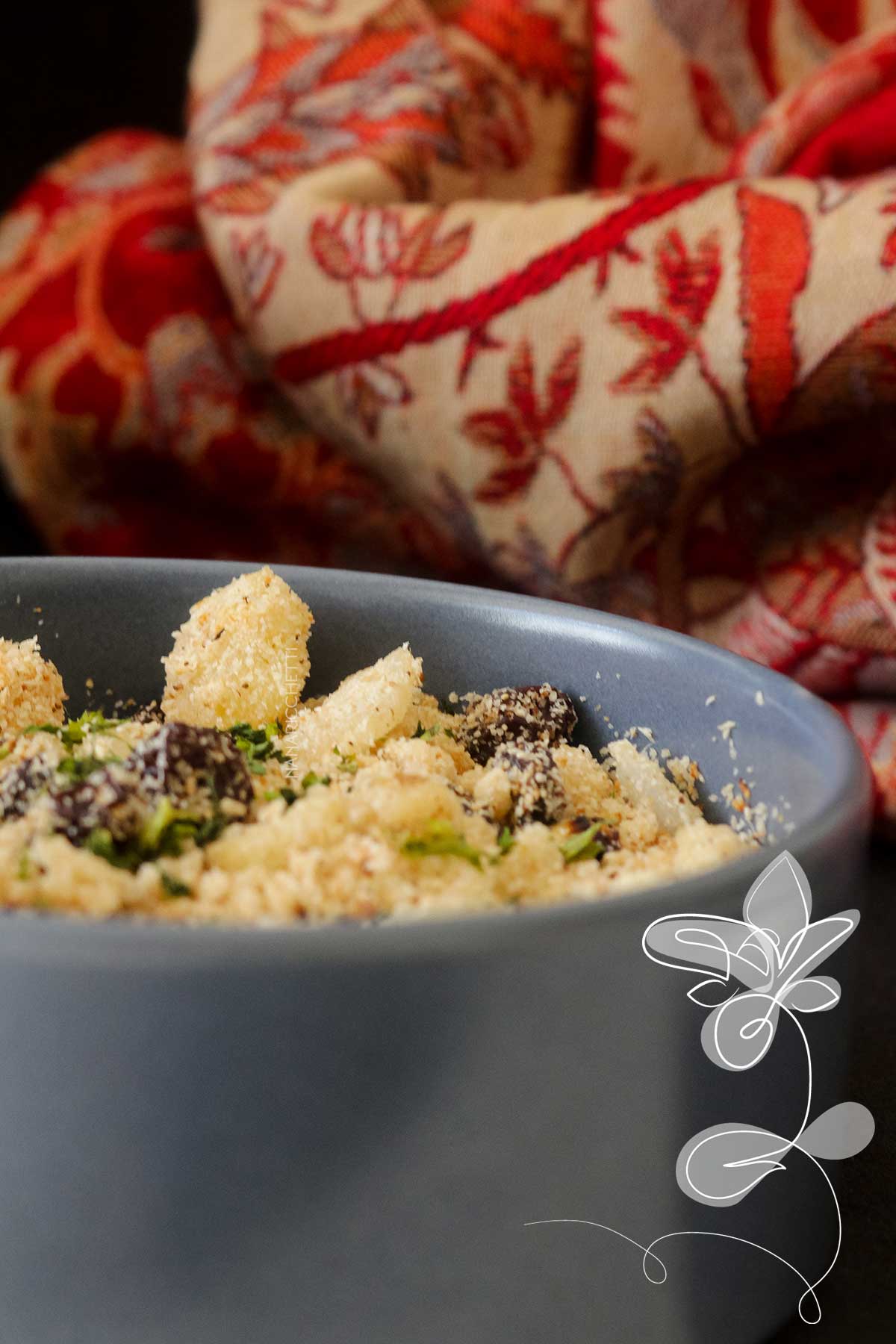 Receita de Farofa Natalina com Abacaxi - deixe o seu natal mais gostoso com essa farofa salgada com frutas.