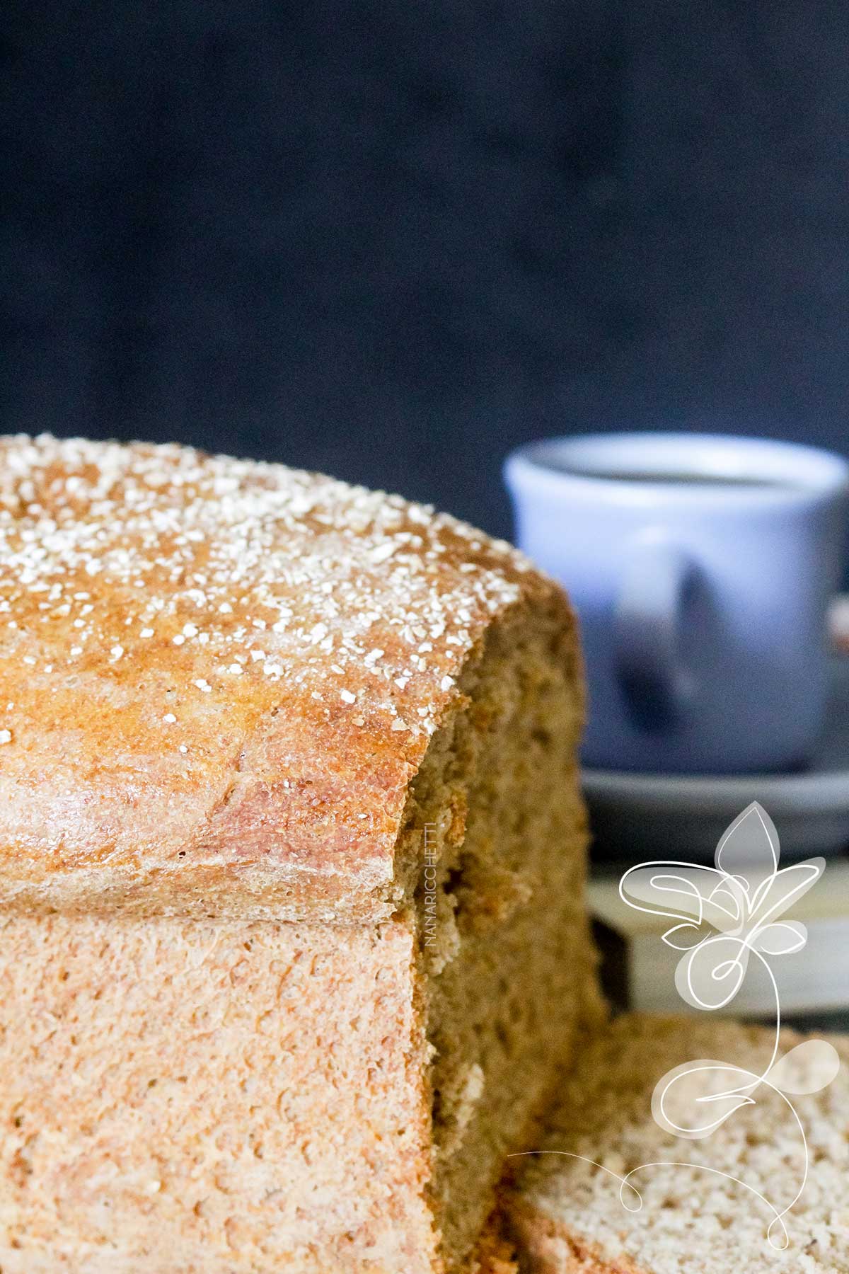 Receita de Pão Integral Caseiro - faça o seu pão e sirva no café da manhã da sua família.