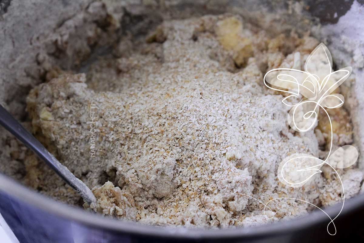 Receita de Pão de Minuto com Farinha Integral - perfeito para o café da manhã da família.