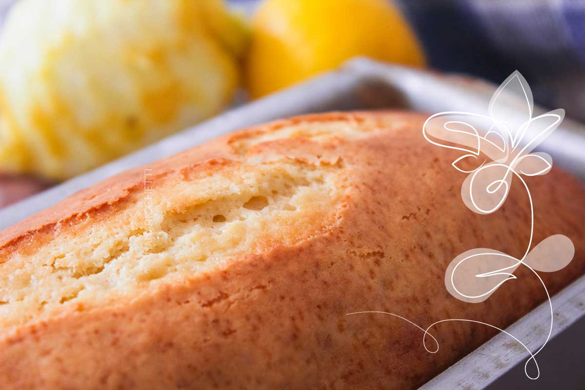 Receita de Bolo de Limão Siciliano - muito simples de fazer para servir no lanche da tarde.