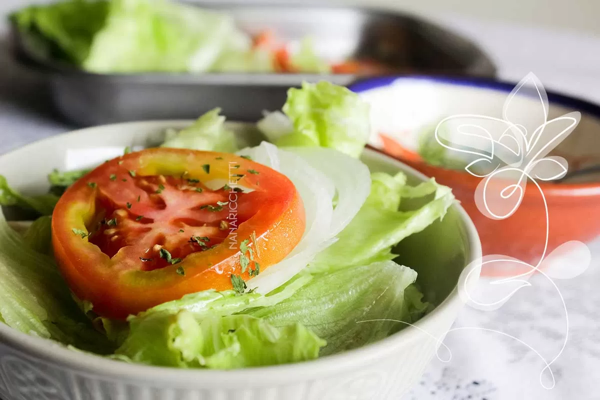 Receita de Molho para Salada de Limão e Alho - faça ainda hoje, para temperar a sua salada de alface e tomate.