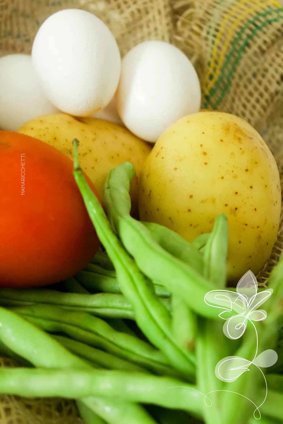 Receita de Salada de Vagem com Ovo, Batata e Tomate - faça para o seu almoço de verão.