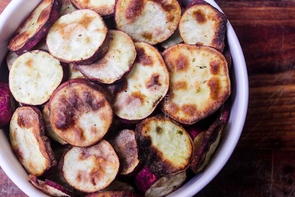 Aprenda a como fazer batata doce na airfrayer, essa receita é muito fácil.