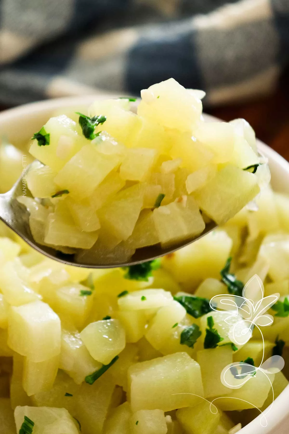 Receita de Chuchu Refogado - faça para o almoço da família.