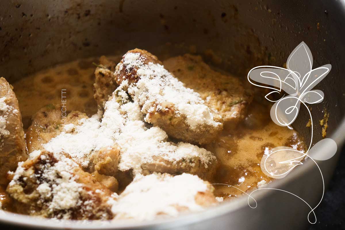 Receita de Filé Mignon Suíno com Cebola na Panela - almoço simples e maravilhoso para semana.