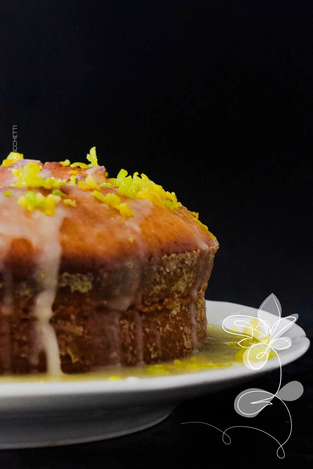 Receita de Bolo de Laranja com Casca - para um chá da tarde delicioso com aquele cafezinho ou chá fresquinho.