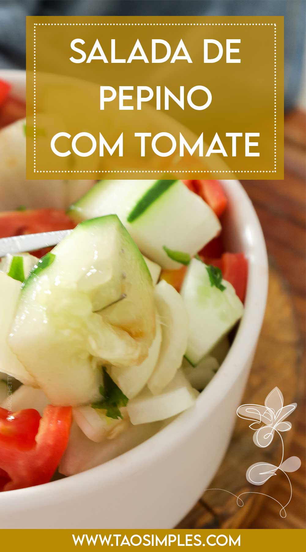 Receita de Salada de Pepino com Tomate e Molho de Soja - tão fácil de fazer, você fará sempre no almoço ou jantar da semana.