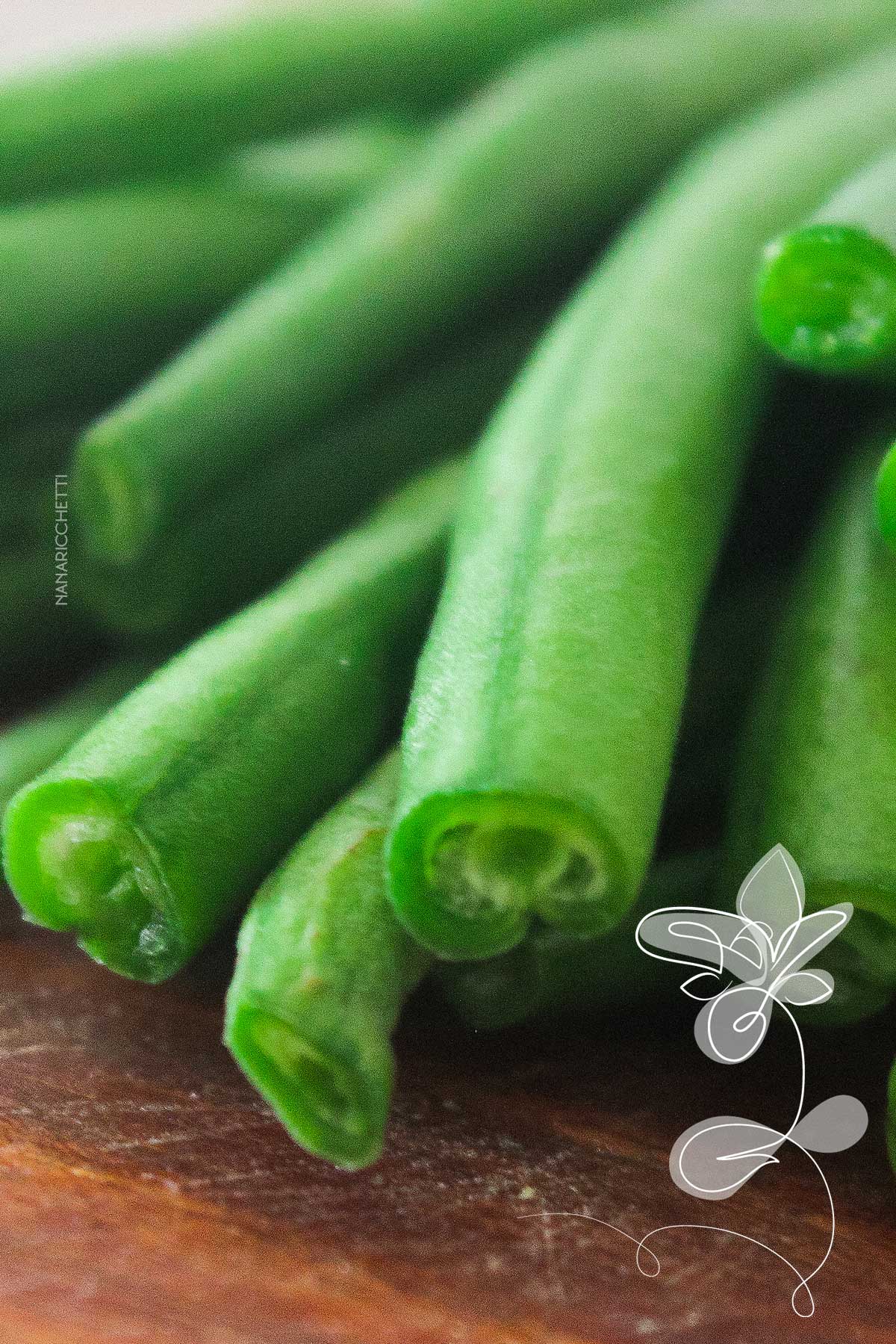 Receita de Vagem Holandesa na Manteiga - faça esse prato fácil e delicioso para o almoço. 