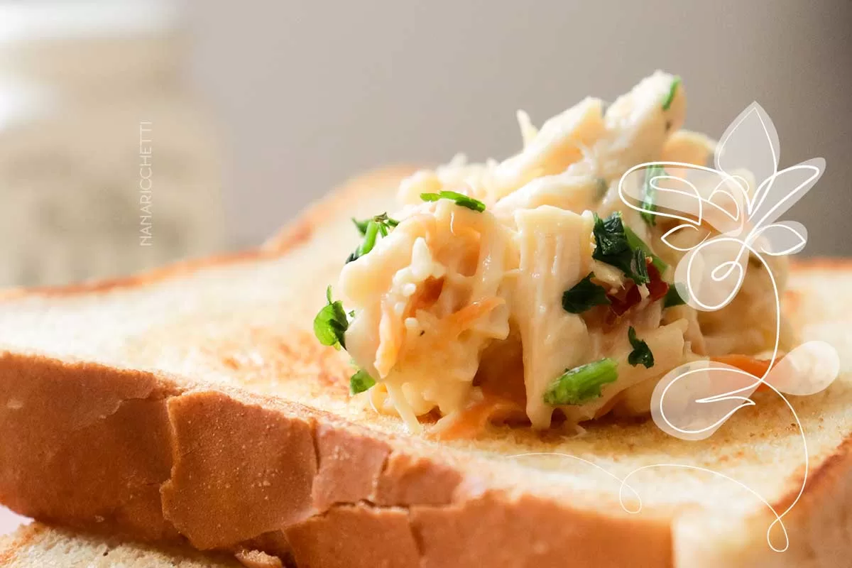 Receita de Patê de Frango Simples com Maionese - para lanche e petiscos no final de semana.