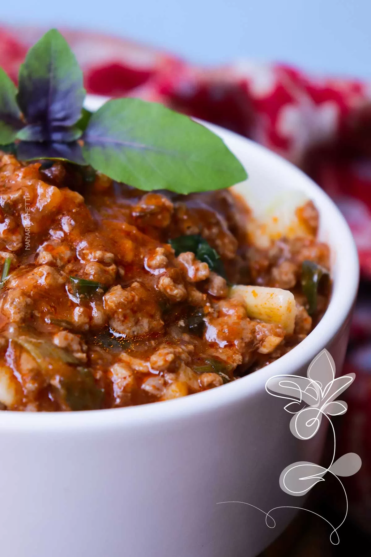 Receita de Macarrão com Carne Moída e Molho de Tomate - uma macarronada com carne simples e delicioso para o final de semana.