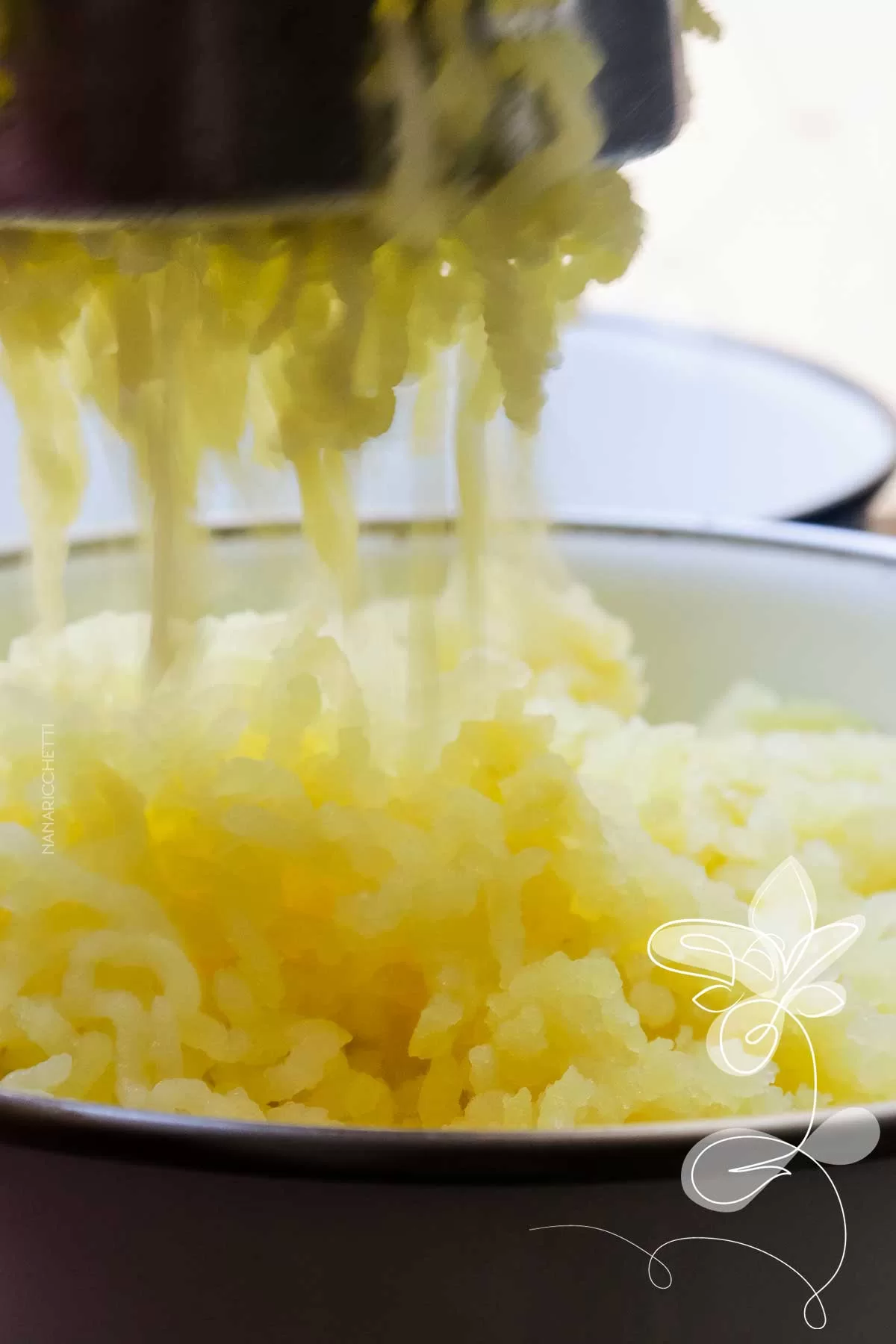 Receita de Nhoque de Forno Recheado - perfeito para o almoço de domingo com a família.