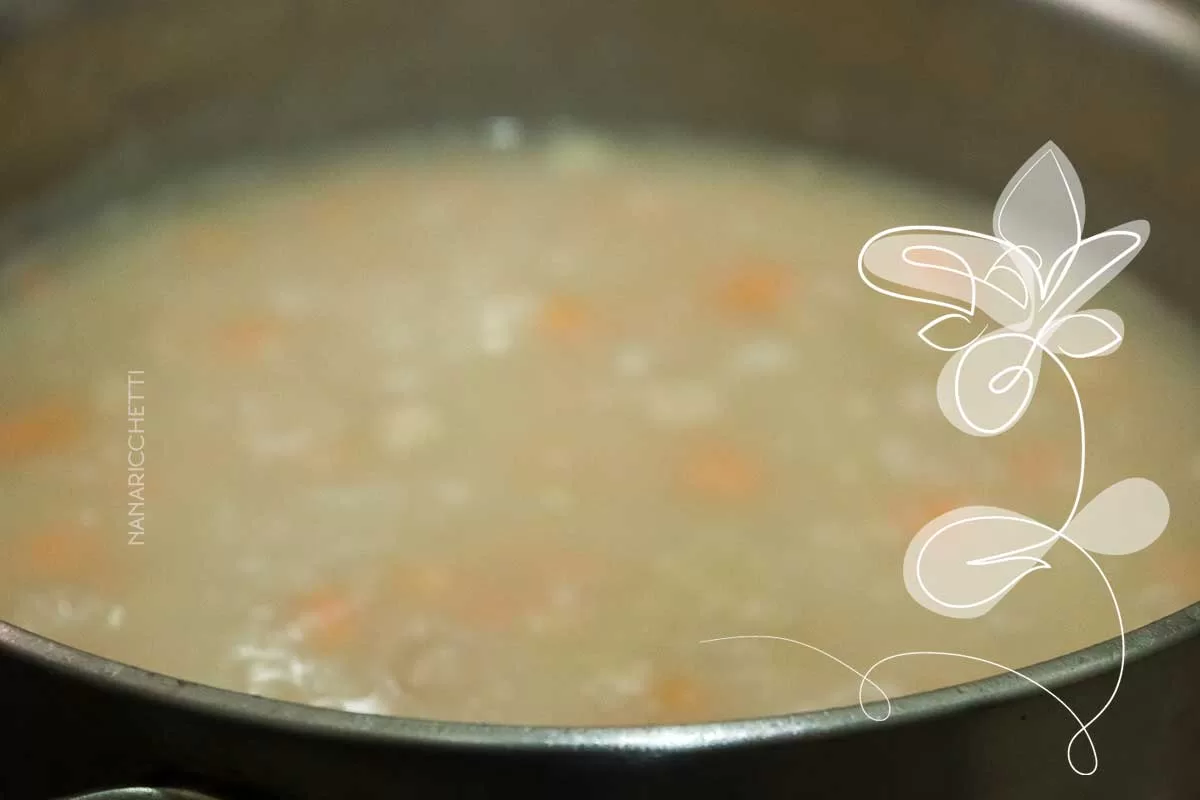 Receita Sopa de Feijão com Macarrão - uma deliciosa sopa para a família nos dias frios de inverno.