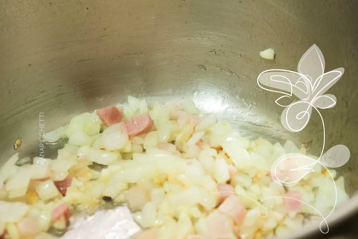 Receita Sopa de Feijão com Macarrão - uma deliciosa sopa para a família nos dias frios de inverno.