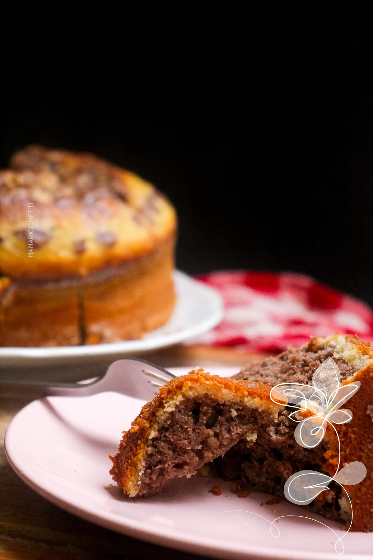 Receita de Bolo Mesclado - simples de fazer, perfeito para o lanche da tarde com uma xícara de chá ou café.