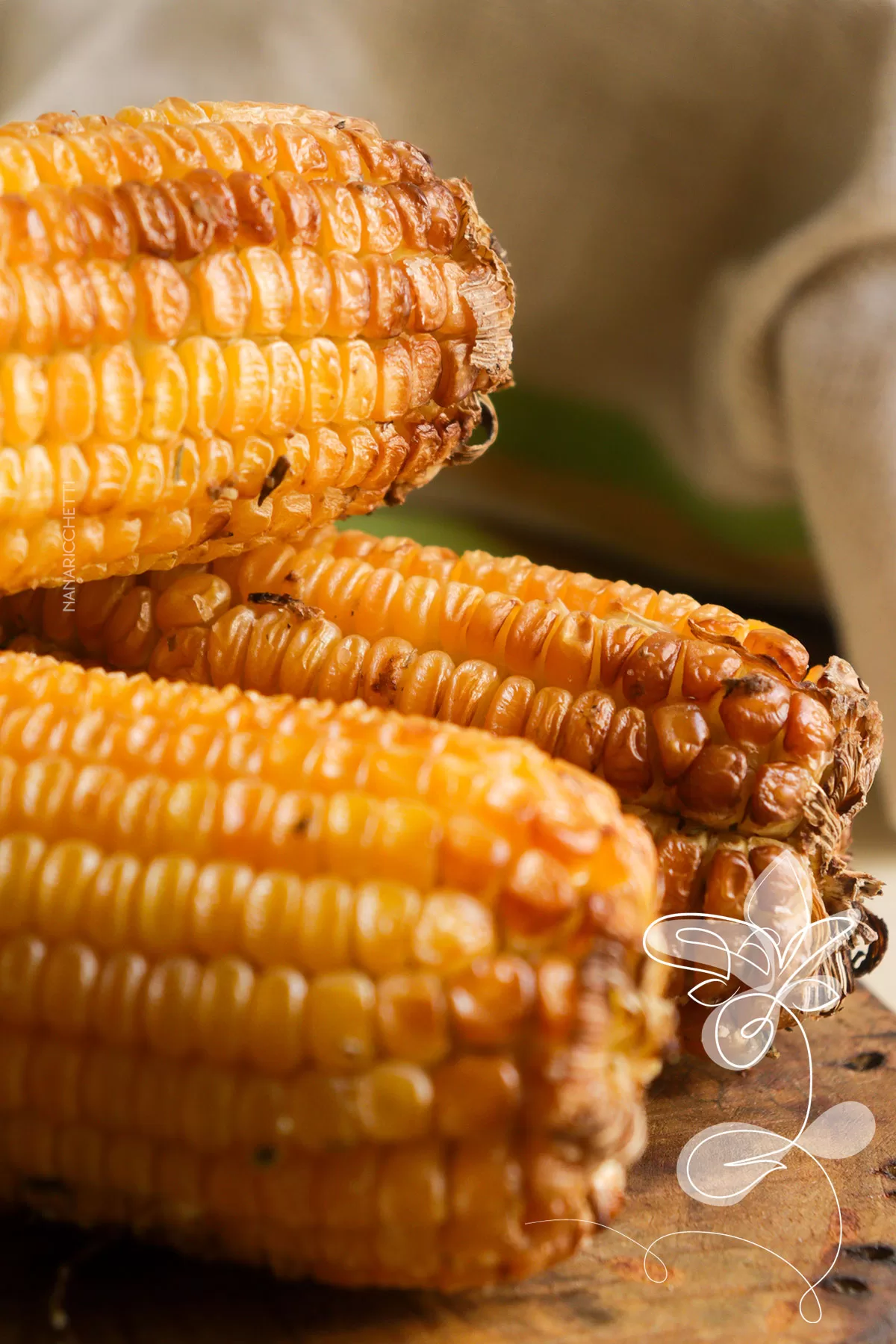 Receita de Milho Assado na AirFryer - perfeito para uma festa junina ou julina nesse inverno.