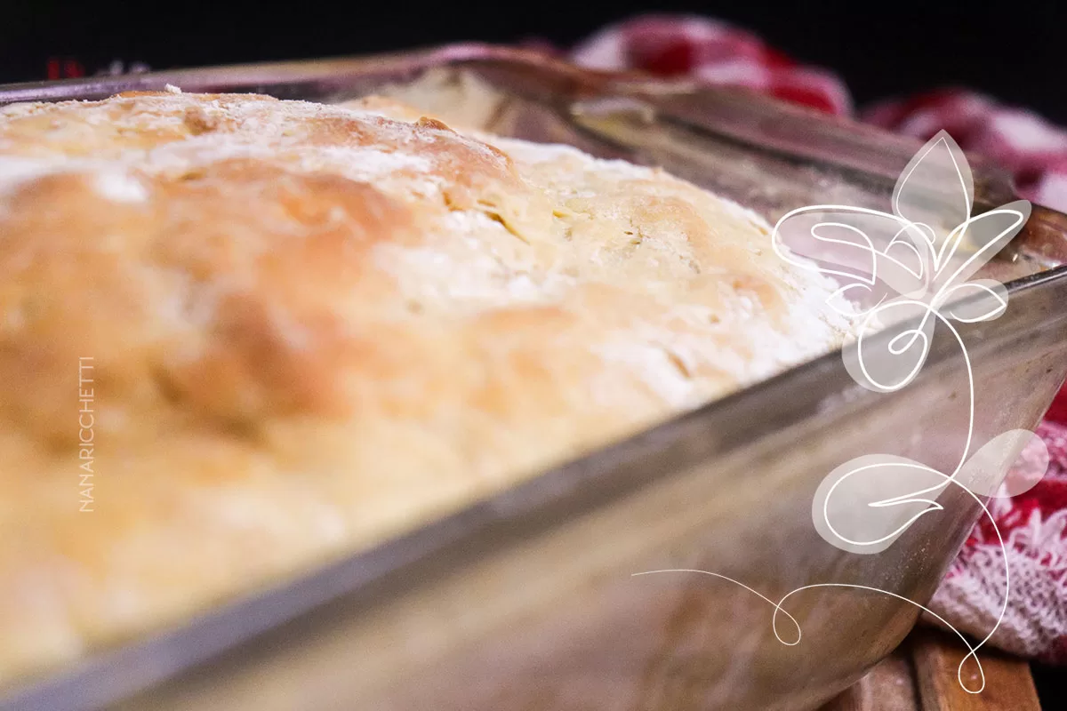 Receita de Pão de Mandioca - pão caseiro gostoso e macio, muito simples de fazer.