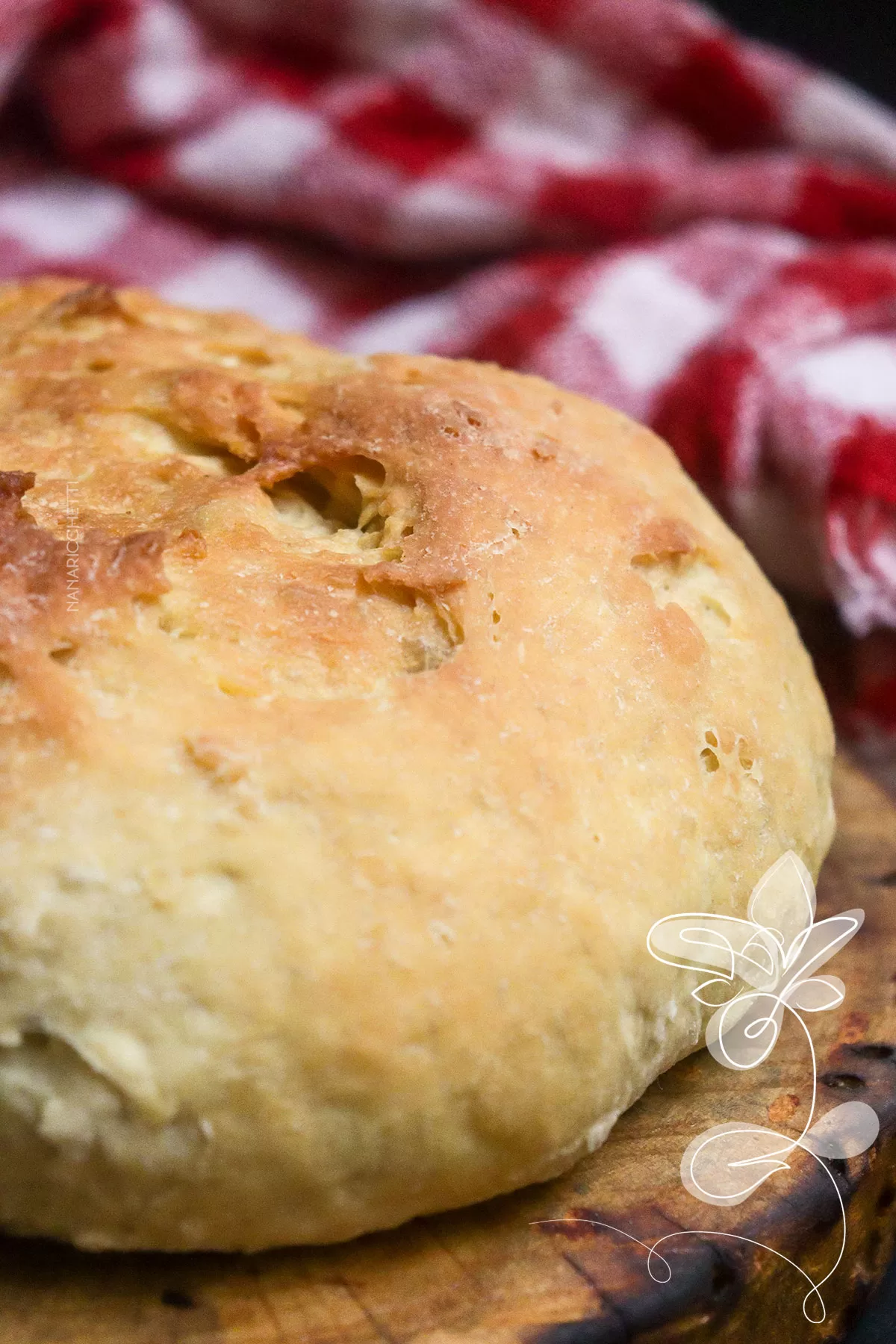 Receita de Pão Caseiro de Mandioca na AirFryer - veja como assar pão na fritadeira elétrica sem óleo.