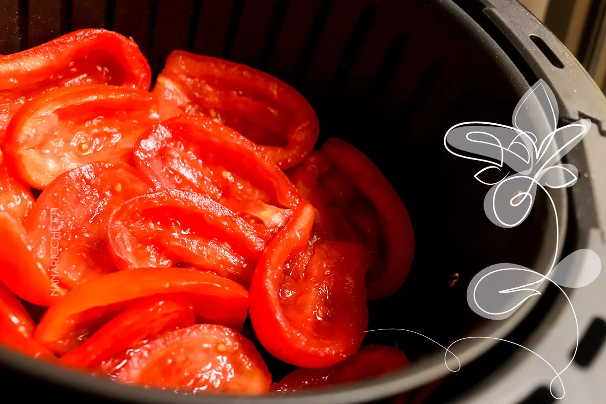 Receita de Tomate Seco na AirFryer - muito fácil de fazer, não precisará mais comprar pronto no mercado!