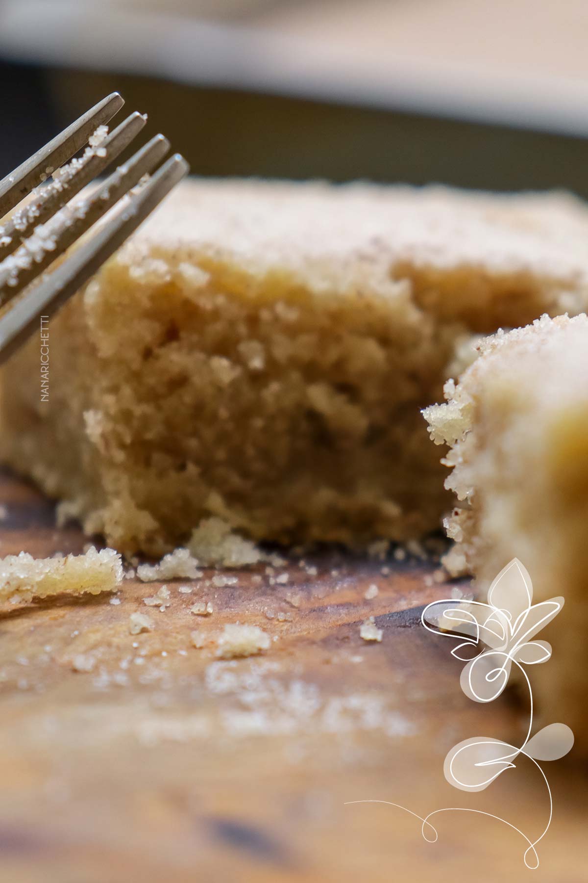 Receita de Bolo de Banana e Canela Simples - uma receita deliciosa para o lanche da tarde.