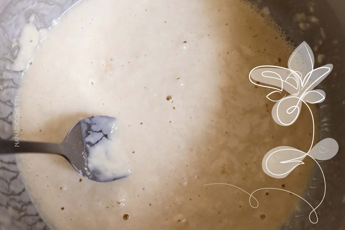 Receita de Pão de Fubá Caseiro - veja como é fácil fazer um café da manhã ou lanche da tarde delicioso.