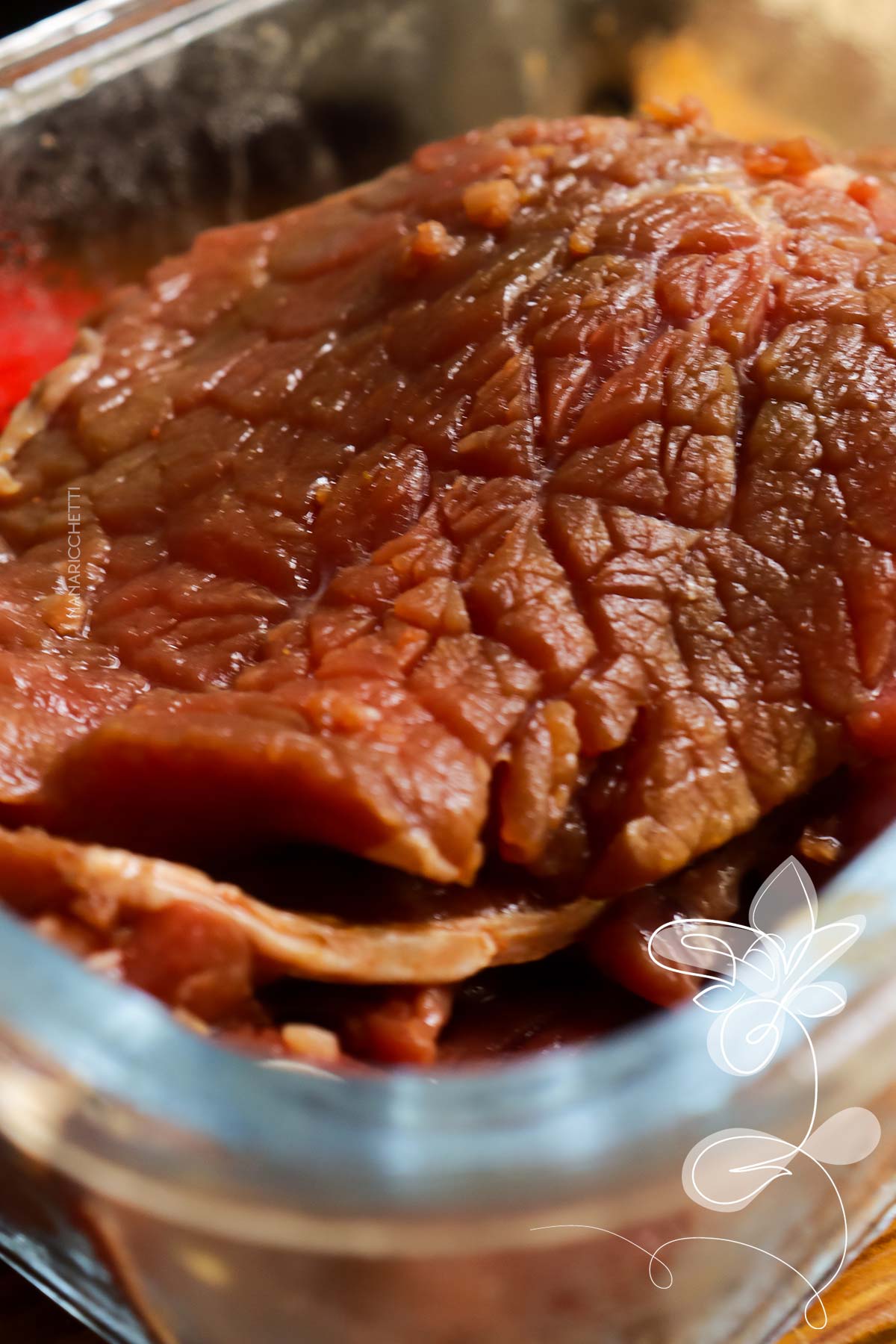 Receita de Bife de Carne a Milanesa AirFryer - faça um almoço delicioso sem colocar uma frigideira cheia de óleo no fogão.