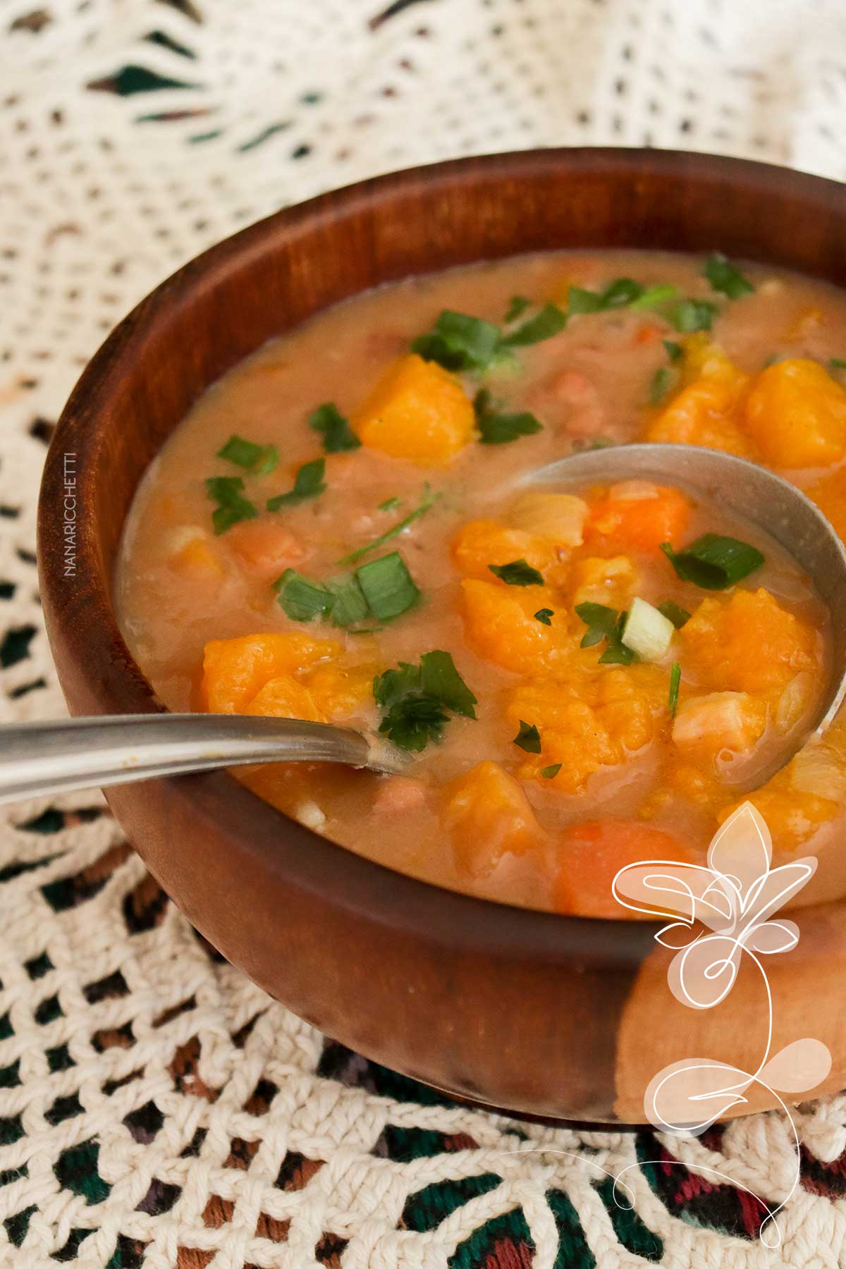 Receita de Feijão com Abóbora - deixe o almoço da semana muito mais nutritivo e gostoso.