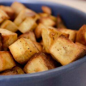 Receita de Batata Doce Picante com Canela em Pó - faça um prato delicioso na sua AirFryer e sirva como petisco ou para acompanhar o almoço da família.