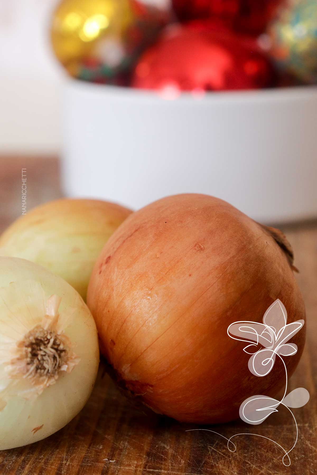 Receita de Farofa com Cebola Queimada - deliciosa e muito simples de fazer.