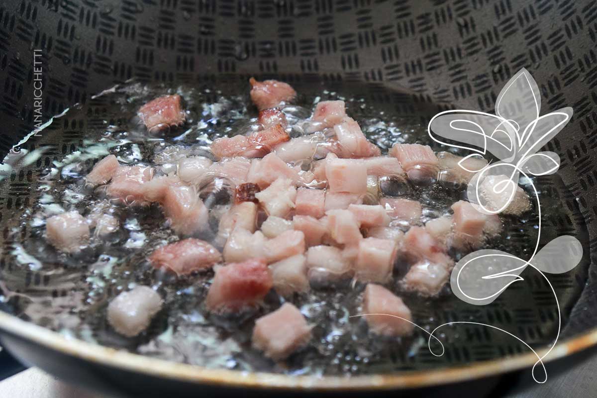 Receita de Farofa com Cebola Queimada - deliciosa e muito simples de fazer.