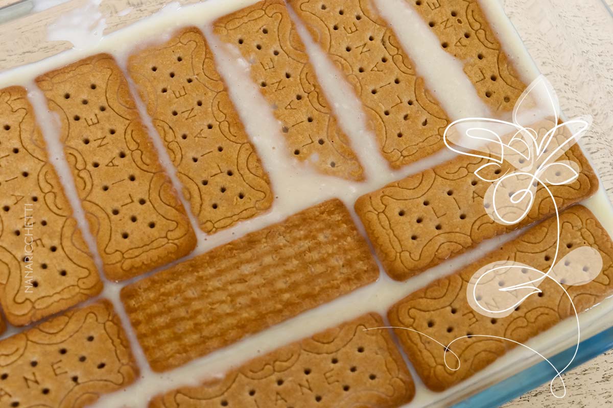 Receita de Torta de Biscoito de Maizena de Coco - uma deliciosa sobremesa para o final de ano e os finais de semana com a família.