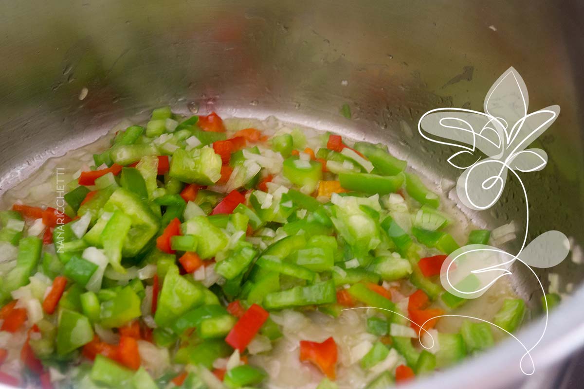 Receita de Bucho com Feijão Branco - veja o passo a passo para fazer uma dobradinha deliciosa em casa.