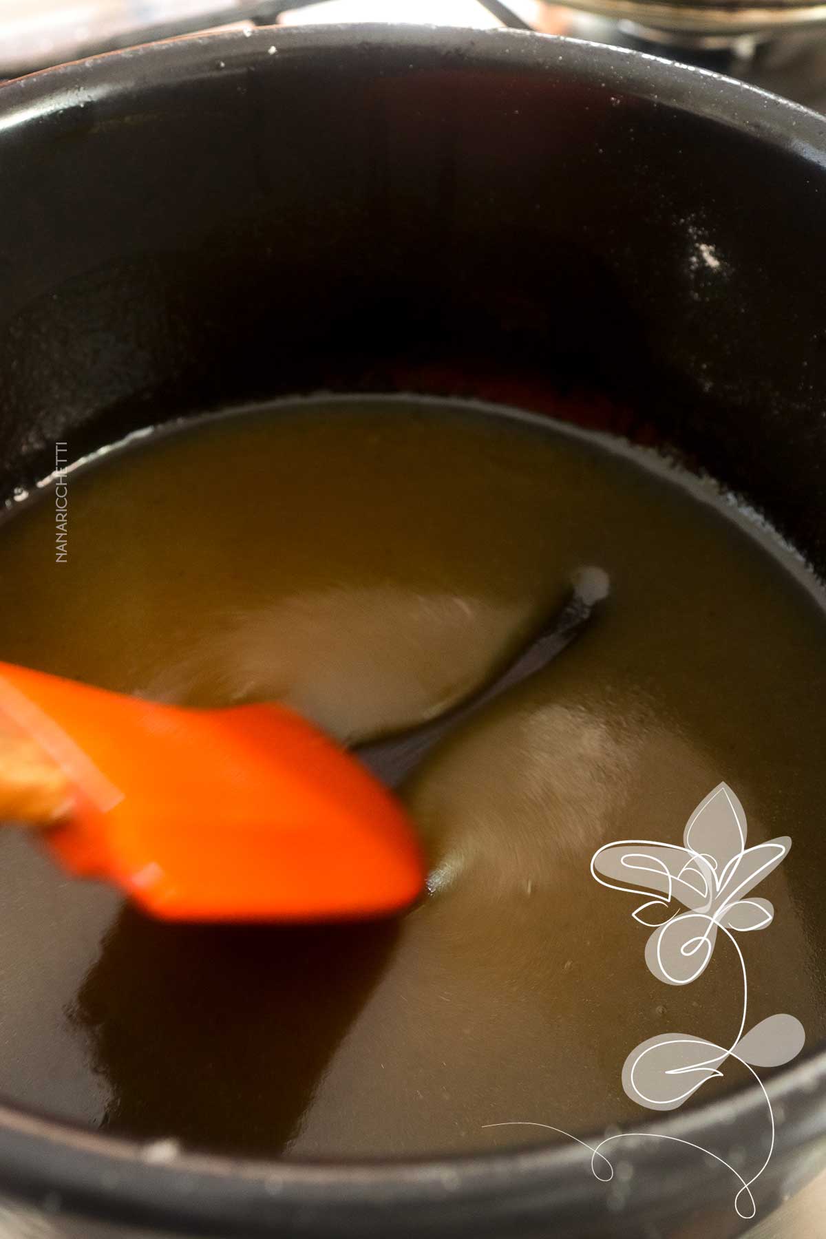 Receita de Molho de Laranja para Carne de Porco Assada - perfeito para as Ceias de Natal ou Ano Novo.