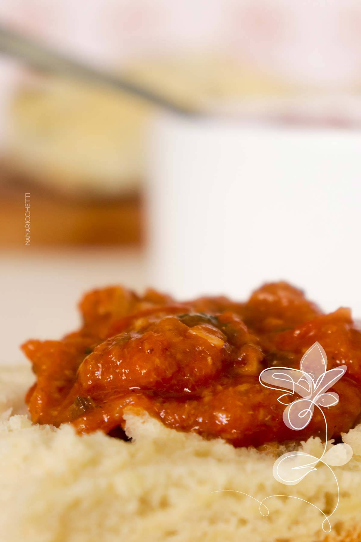 Receita de Sardela - uma deliciosa pastinha para servir com pão.