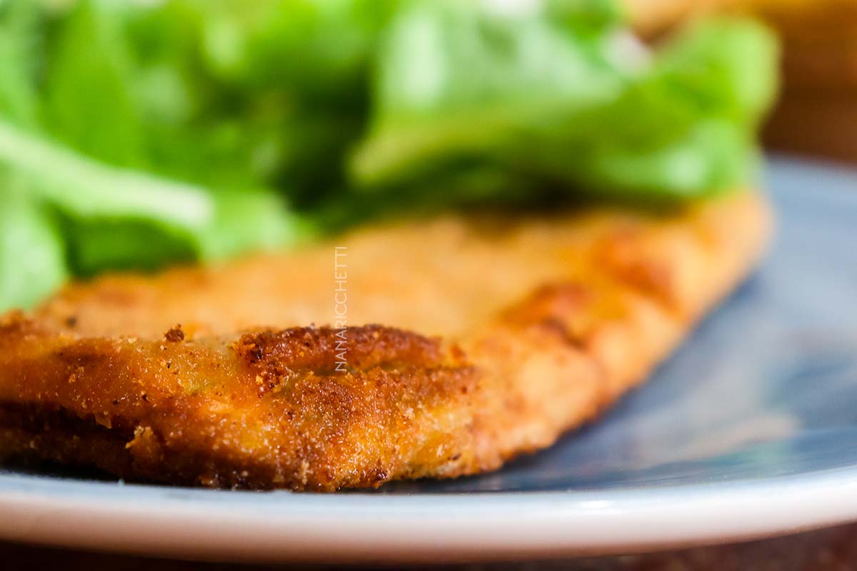 Receita de Berinjela à Milanesa - muito simples de fazer, faça outros pratos ou sirva a berinjela empanada com arroz e salada.