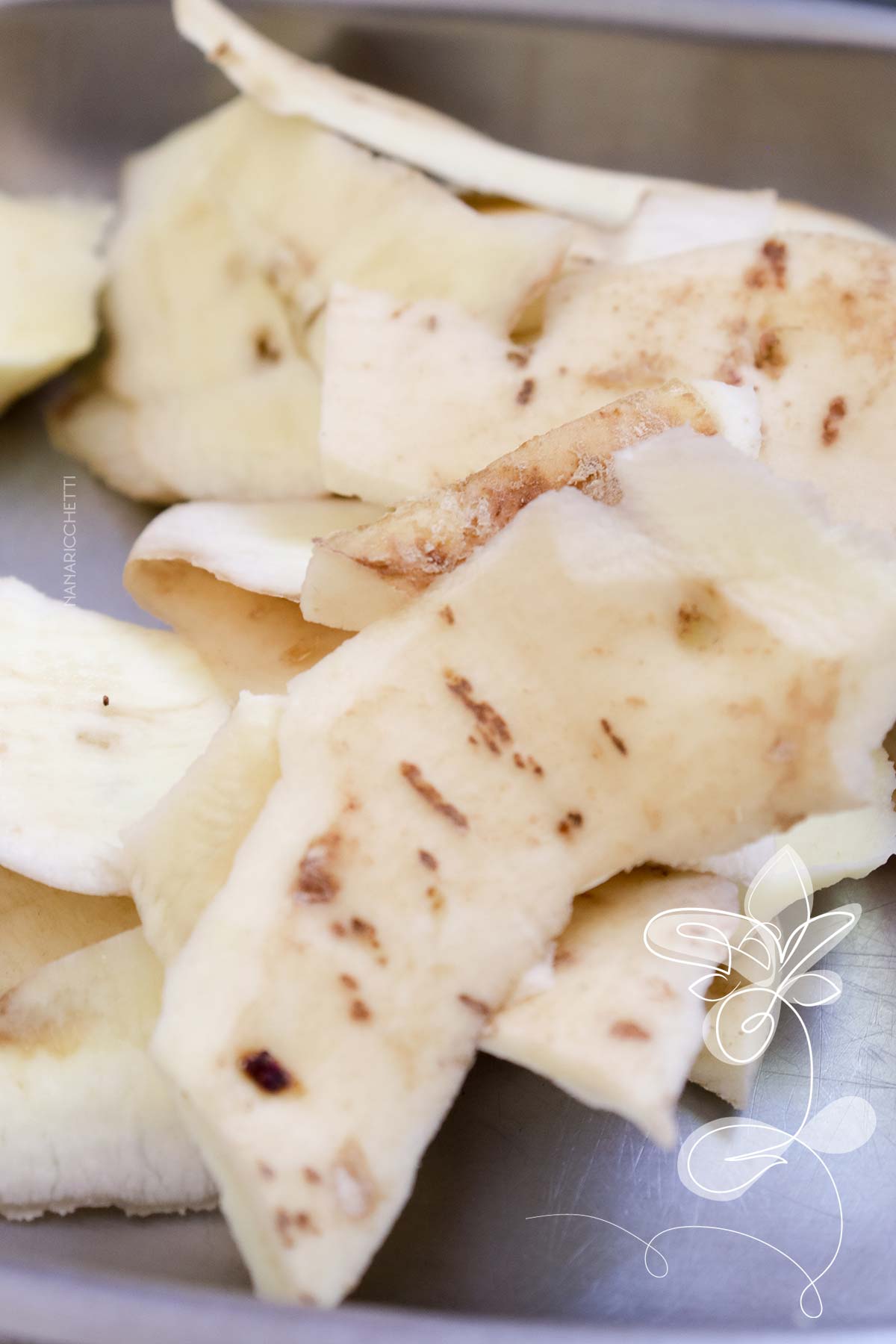 Receita de Casca de Batata Doce Frita - você não vai parar de petiscar.