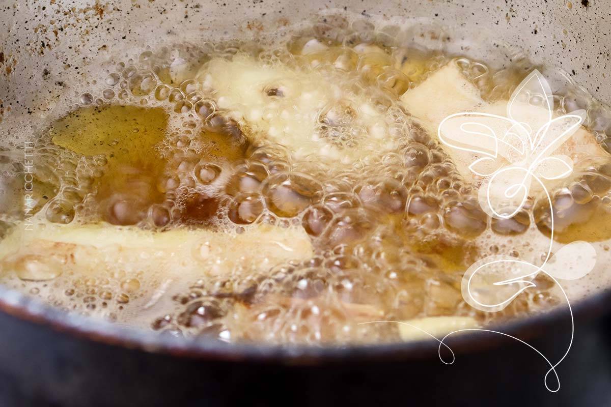 Receita de Casca de Batata Doce Frita - você não vai parar de petiscar.