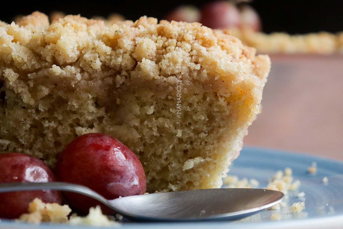 Receita de Cuca de Uva - deliciosa para lanchar em um final de semana chuvoso.