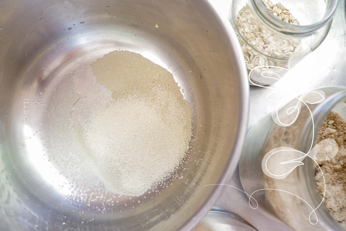 Receita de Pão Integral com Linhaça e Aveia - tenha um café da manhã mais nutritivo.