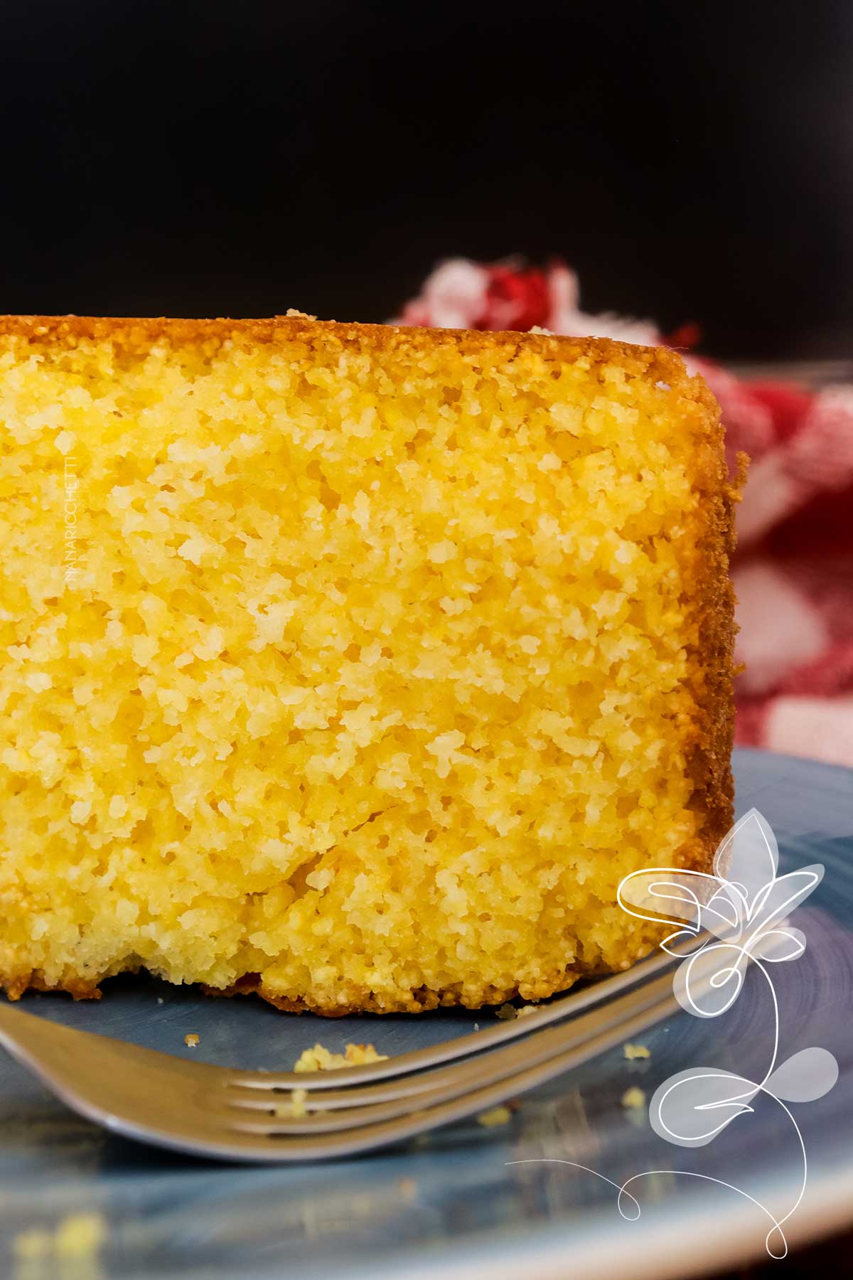 Receita de Bolo Flocão sem Farinha de Trigo - faça um lanche da tarde delicioso em família.