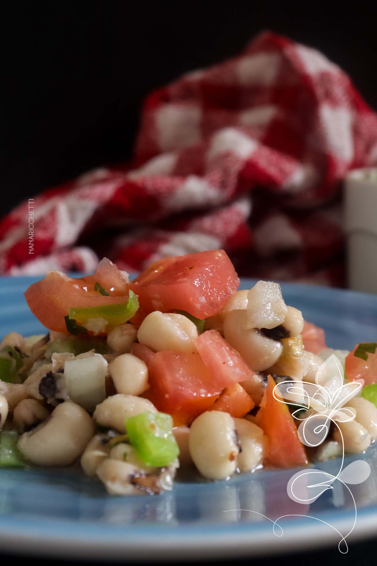 Receita de Salada de Feijão-fradinho - simples para o almoço ou jantar da semana.