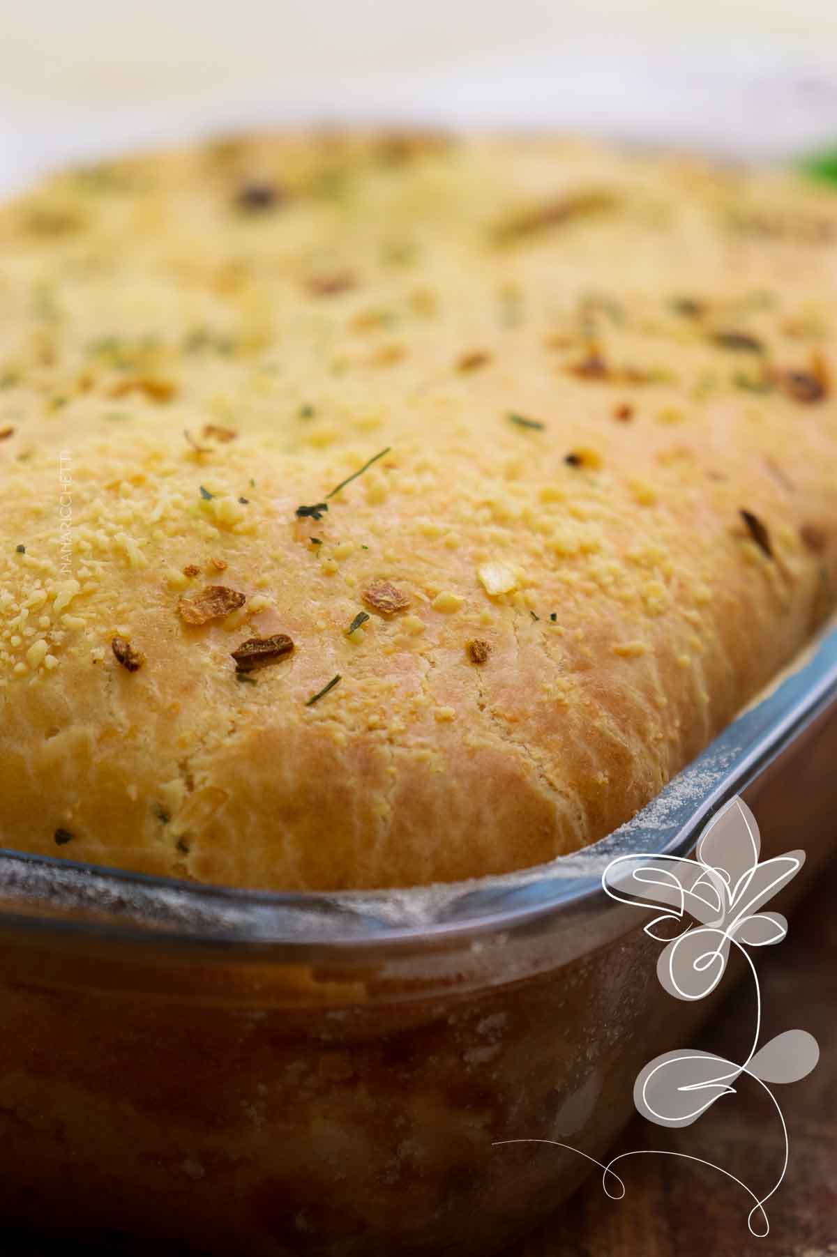 Receita de Torta de Sardinha de Liquidificador - substitua o jantar tradicional por um lanche prático, simples e delicioso.